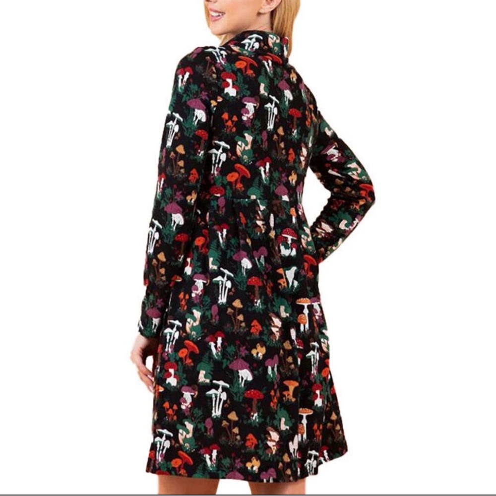 L.A Soul Mushroom Dress Long Sleeve With Pockets XL - Picture 2 of 9